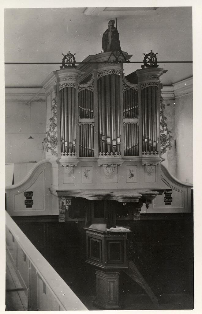 wissenkerke-hervormdekerkfrontvoomaligekerk.jpg