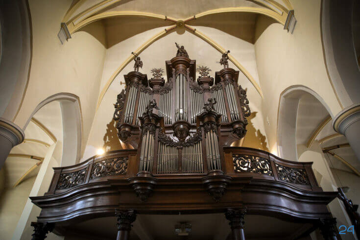 clerinx orgel van de sint lambertuskerk in nederweert 1 735x490